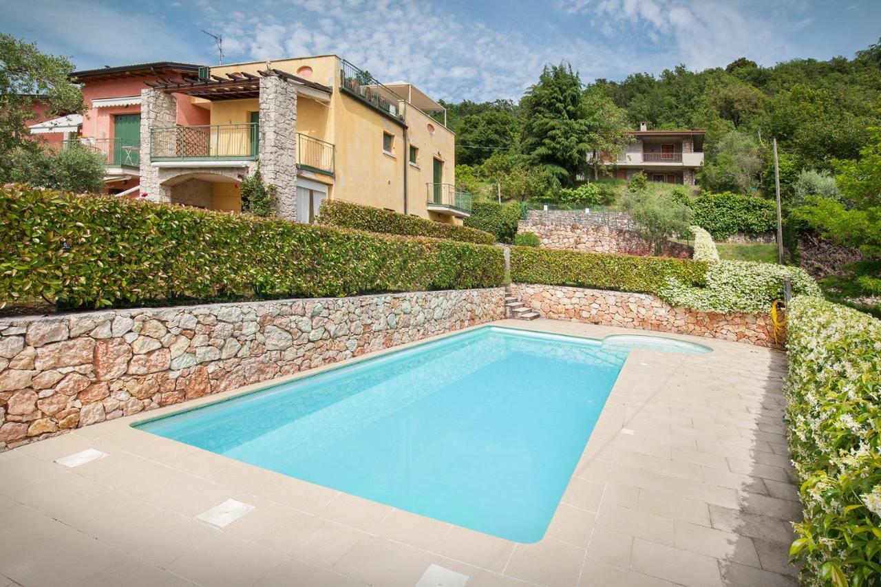Casa Minerva Apartment Albisano Exterior photo